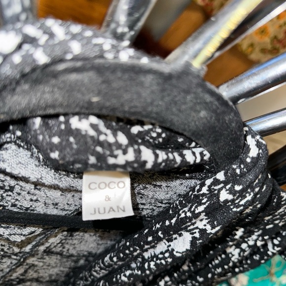 Coco and Juan cardigan vest duster - Picture 2 of 2